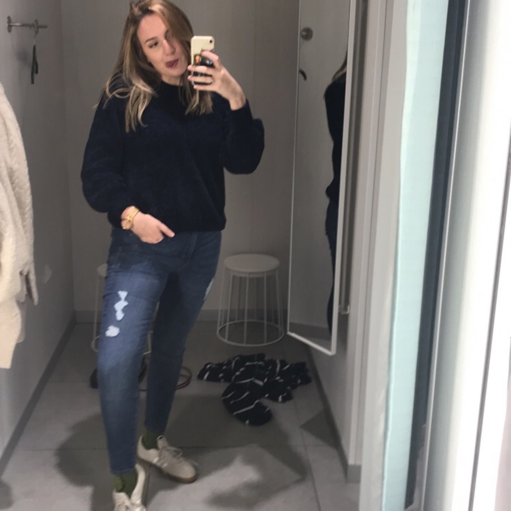 Meet your Posher, Emma